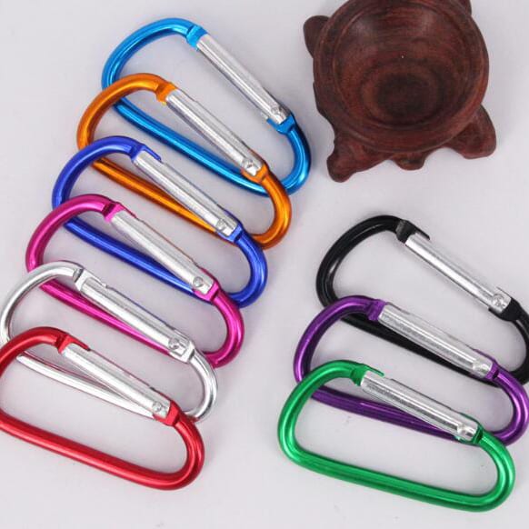 OUT020 carabiners