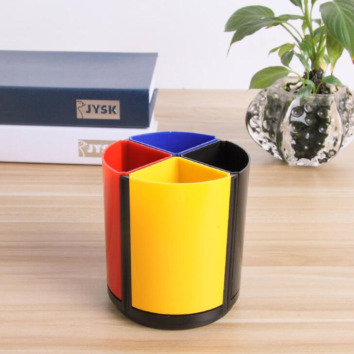 OS0060 Multi-functional pen holder