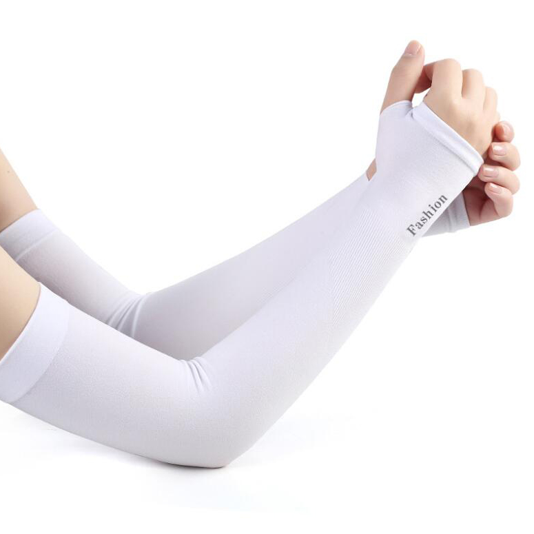 OUT045 sun-protective sleeve